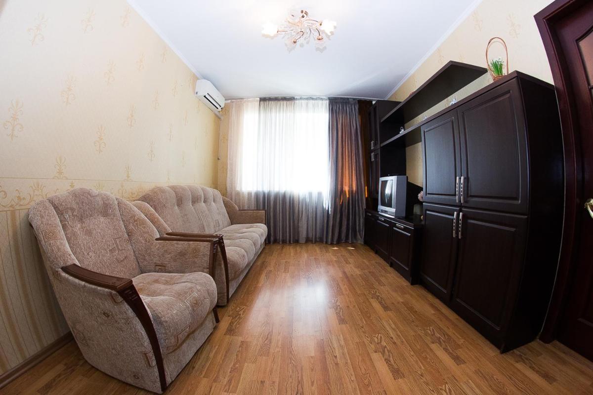 2 Room In Centre On Troitskaya 3 Floor Sumy Exterior photo