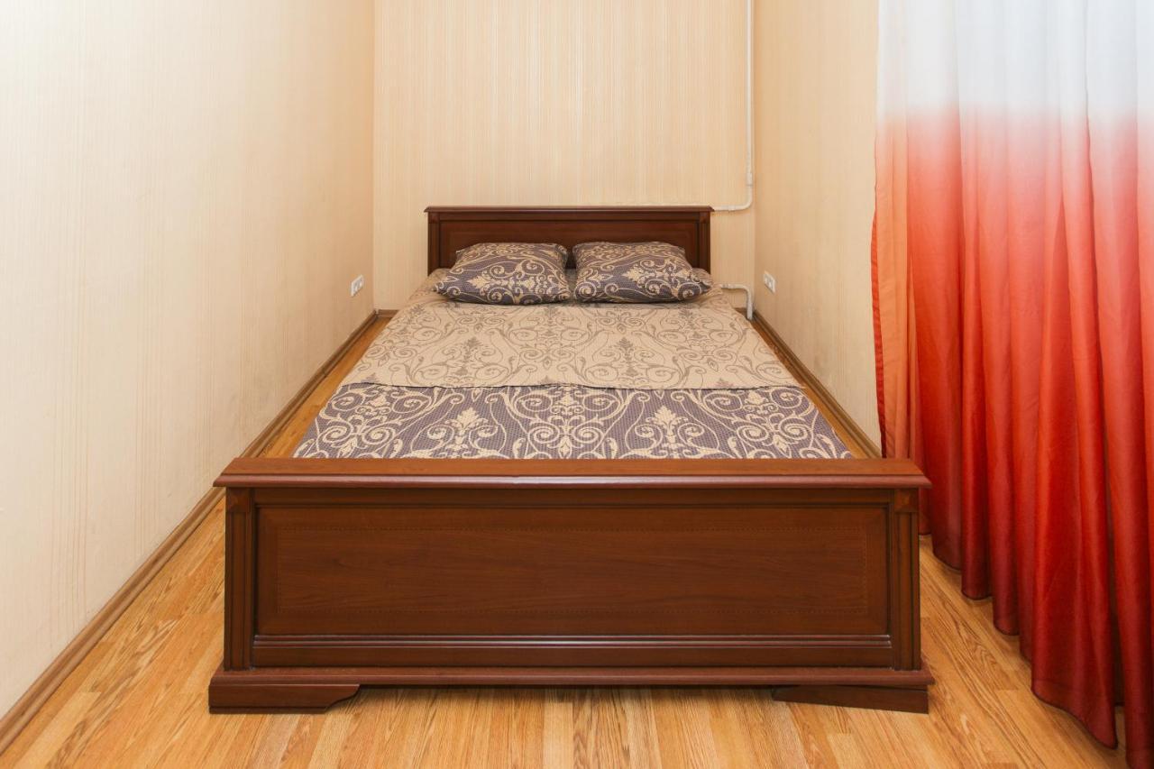 2 Room In Centre On Troitskaya 3 Floor Sumy Exterior photo