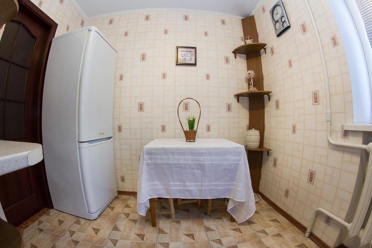 2 Room In Centre On Troitskaya 3 Floor Sumy Exterior photo