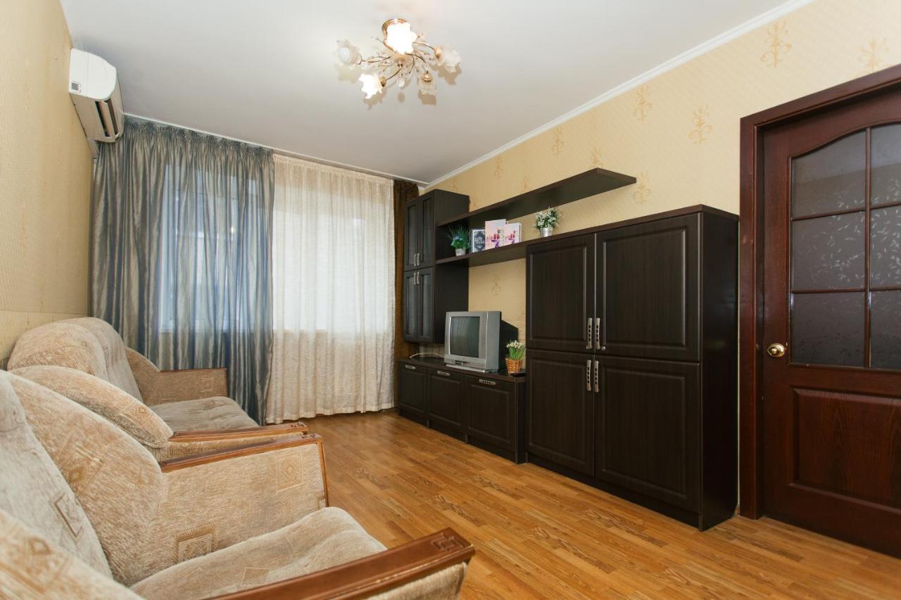 2 Room In Centre On Troitskaya 3 Floor Sumy Exterior photo