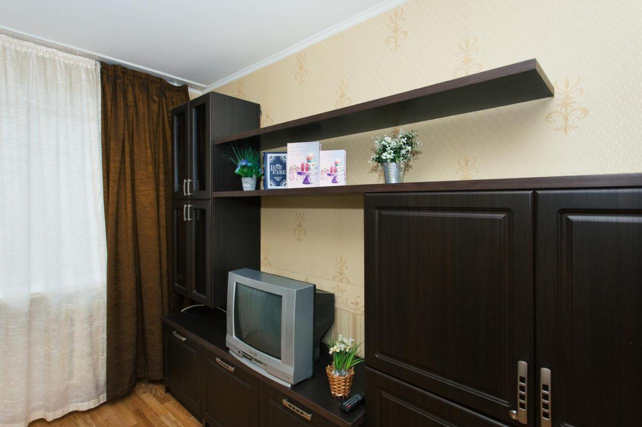 2 Room In Centre On Troitskaya 3 Floor Sumy Exterior photo